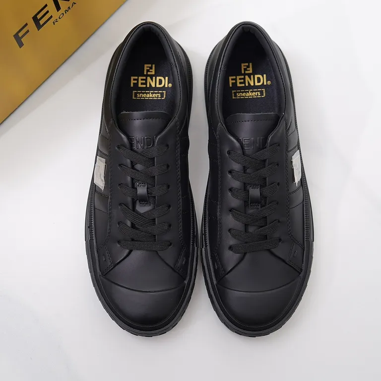 Fendi Shoe 